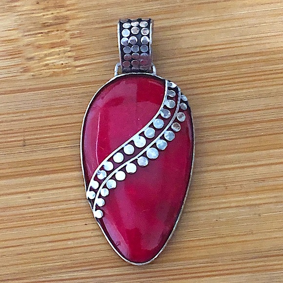 $49 Designer Estate Pendant With Chain Sterling Silver Marked 925 - Picture 3 of 7